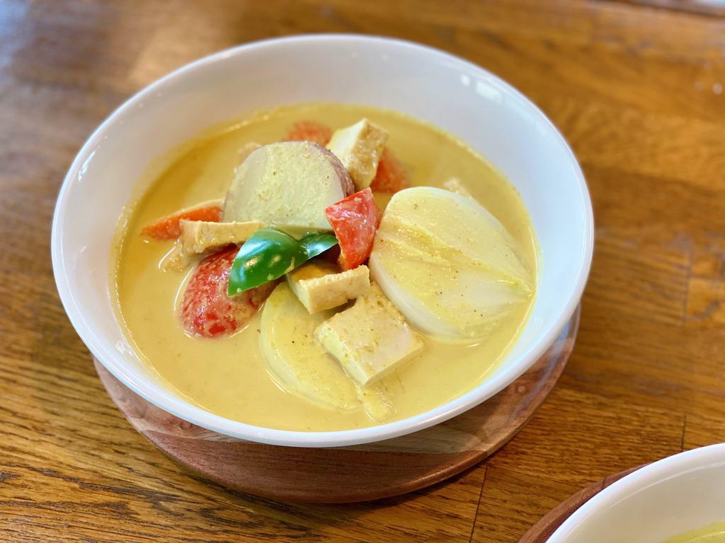 Pure Thai Cafe · Asian · Curry · Dessert · Salads · Soup · Thai