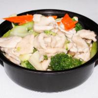 1011. Chicken with Vegetables · Sliced chicken sauteed with mushrooms and other seasonal fresh vegetables.
