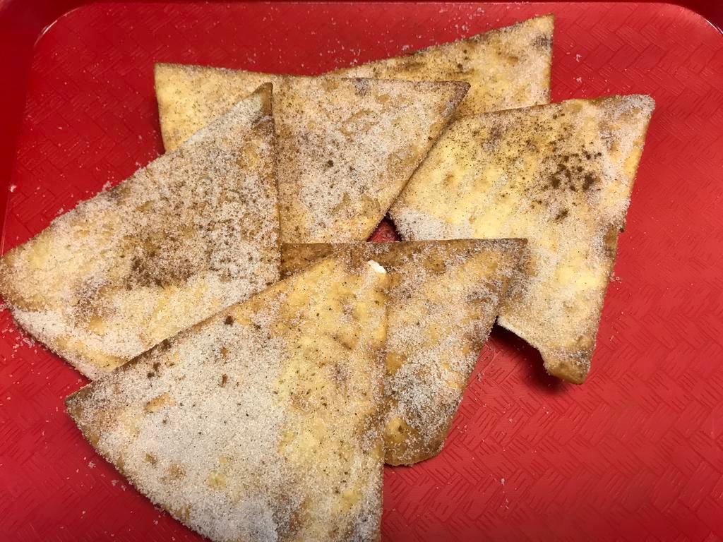 BuÑuelos · Flour Fried Tortilla (6 triangles) with sugar and cinnamon.