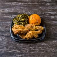 Small Fried Chicken Dinner Combo Plate · Includes  2 sides.