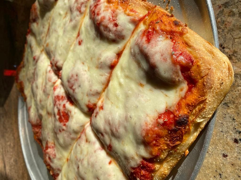 Siciliano Square Pizza · Fresh mozzarella and tomatoes.