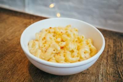 Mac and cheese · 