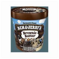 Brownie Batter Core Ice Cream · Chocolate ＆ Vanilla Ice Creams with Fudge Brownies ＆ a Brownie Batter Core