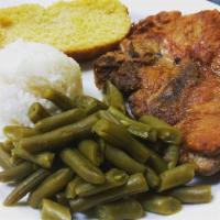 Side: Green Beans · Lightly seasoned and steamed green beans (no meat added).
