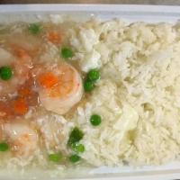 C7. Shrimp with Lobster Sauce Combination Dinner · Served with pork fried rice and pork egg roll.