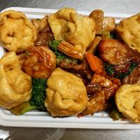 H10. Subgum Wonton · Deep fried wonton with mixture of pork, chicken, shrimp and mixed vegetables in delicious sa...