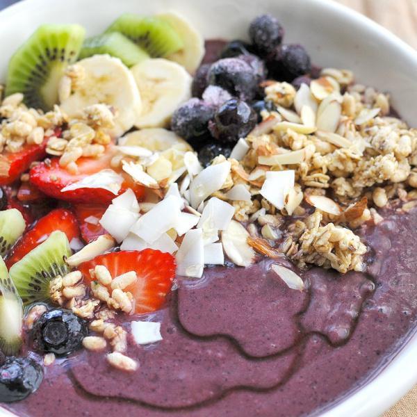 Aloha Acai Bowl · Blended organic acai, banana, blueberries and almond milk, topped with pineapple, pistachios, and chia seeds.