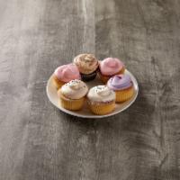 Baker's Choice Cupcakes (Half Dozen) · An assortment of our freshly baked cupcakes.