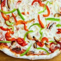 Mundi  · Roasted garlic, roasted onion, roasted red bell peppers, and fresh green bell peppers.