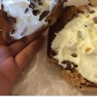 Bagel with Walnuts and cream cheese  spread · Choose your bread. Rye,roll,ww,white,multigrain, roll,bagel,English muffin.