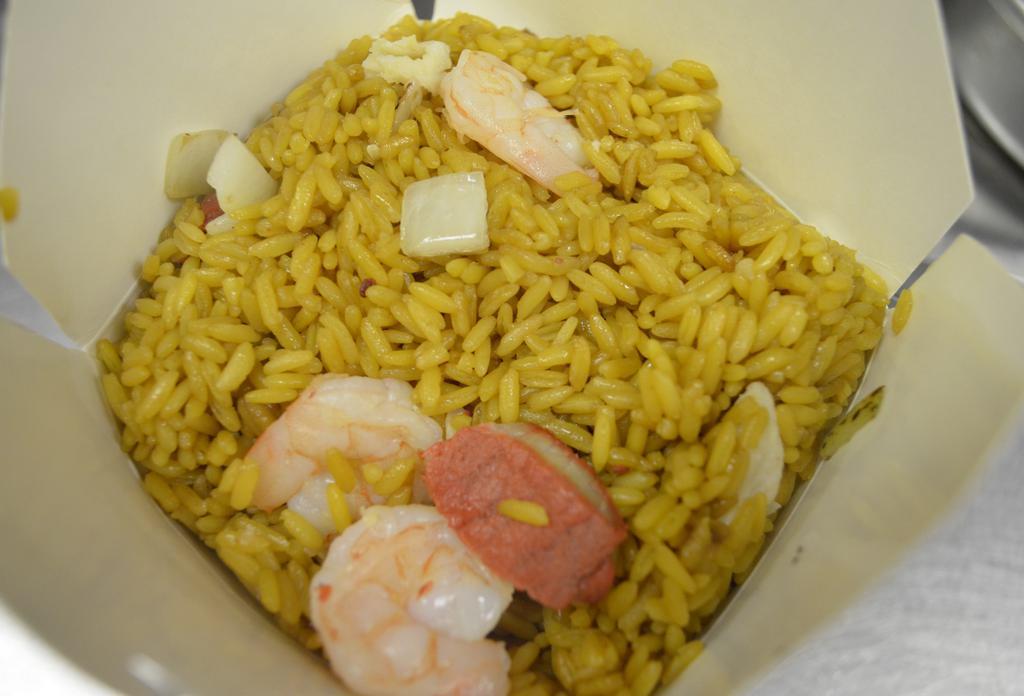 House Special Fried Rice (Lg) · Served with chicken, pork and shrimp.