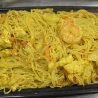 82. Singapore Pancit · Curry flavor. Spicy.