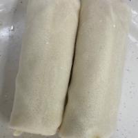 Spring roll (2)上海春卷 · Rice paper or crispy dough filled with shredded vegetables.