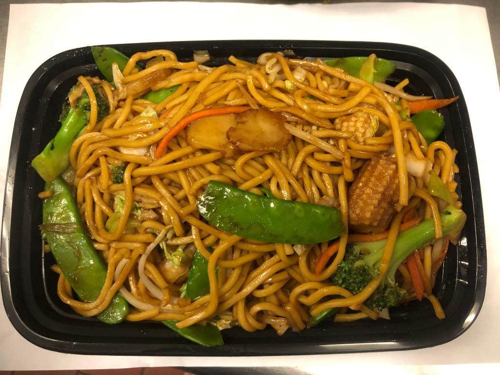 Vegetable Lo Mein 蔬菜捞面 · Broccoli, snow peas, baby corn and Chinese cabbage ,Bean sprout,celery,carrots,Scallions (no onion at all)!No mushrooms at all.