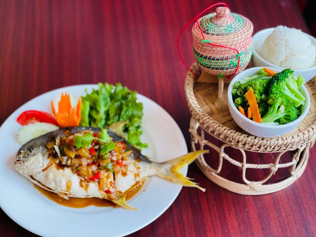 Thai Aroy Dee · Asian · Dinner · Thai
