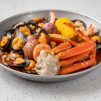Combo A · 1/2 lb black mussels, 1/2 lb shrimps (no head), 1/2 lb snow crab, 1 corn & 2 Potatoes