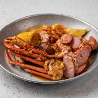 Combo C · 1/2 lb snow crab, 1/2 lb  shrimps no head, 1/2 lb sausage, 1 corn and 2 potatoes.