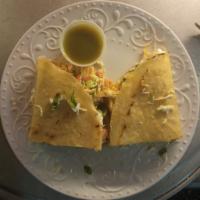 Chicken Quesadilla · Pollo