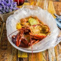 Combo C · Canada lobster. Any seafood with choose 3, corn and potato.
