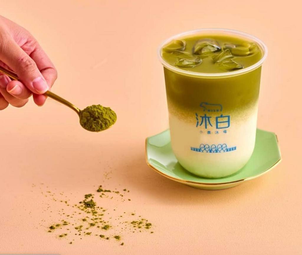 Matcha Soy/Oat Milk · Japanese Premium Matcha with Soy Milk