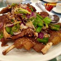 Pan Fried Rack of Lamb w. Spicy Salt & Pepper  椒鹽焗羊仔扒 · 5 pieces.