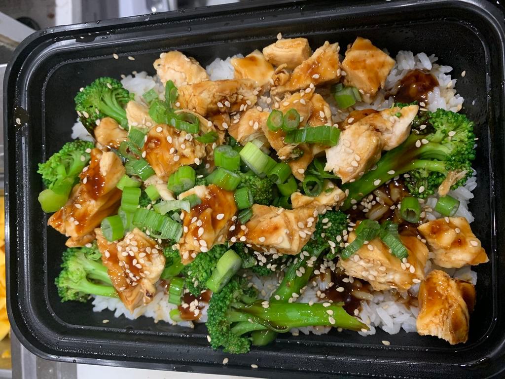 Teriyaki your meal · Your grilled in teriyaki with steamed white rice 🍚 & broccoli 🥦 topped with sesame seeds & scallions