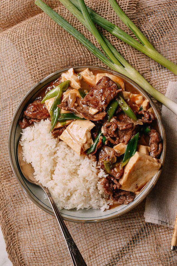 B8. Beef with Bean Curd (豆腐牛) · Served with white rice.