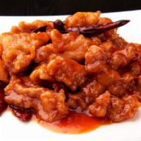 General Tso's · Lightly fried batter dipped beef or boneless dark meat chicken with sweet and spicy sauce.