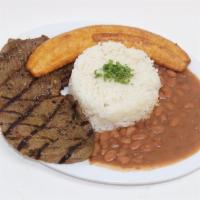 #18. Especial  · Servidos con arroz, frijolesY  maduro. Grilled steak with rice, beans and sweet plantain.