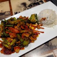 Johnny T's Specialty · Grilled chicken & mixed veggies sauteed in your choice of Sriracha Bourbon or Teriyaki sauce...