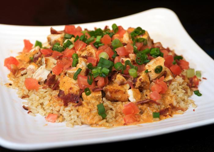 Arizona Entree · Gluten-free. 462 calories. Comes with turkey bacon over brown rice with tomatoes, chicken, scallions and gluten-free zero carb signature sauce.  **sauce contains dairy**