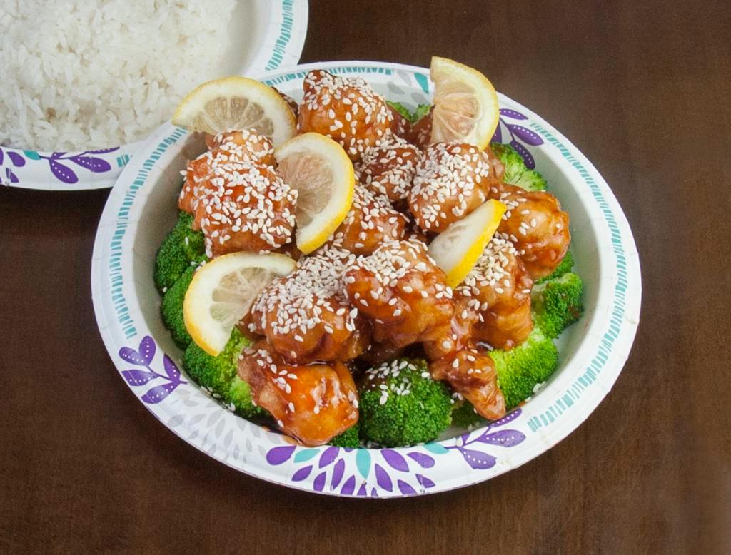 H3. Sesame Chicken · Sitr-fried boneless chicken sauteed with broccoli, red peppers, and green peppers in a special spicy sauce. Spicy.