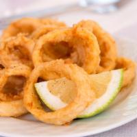 190. Calamares Fritos · Fried squid.