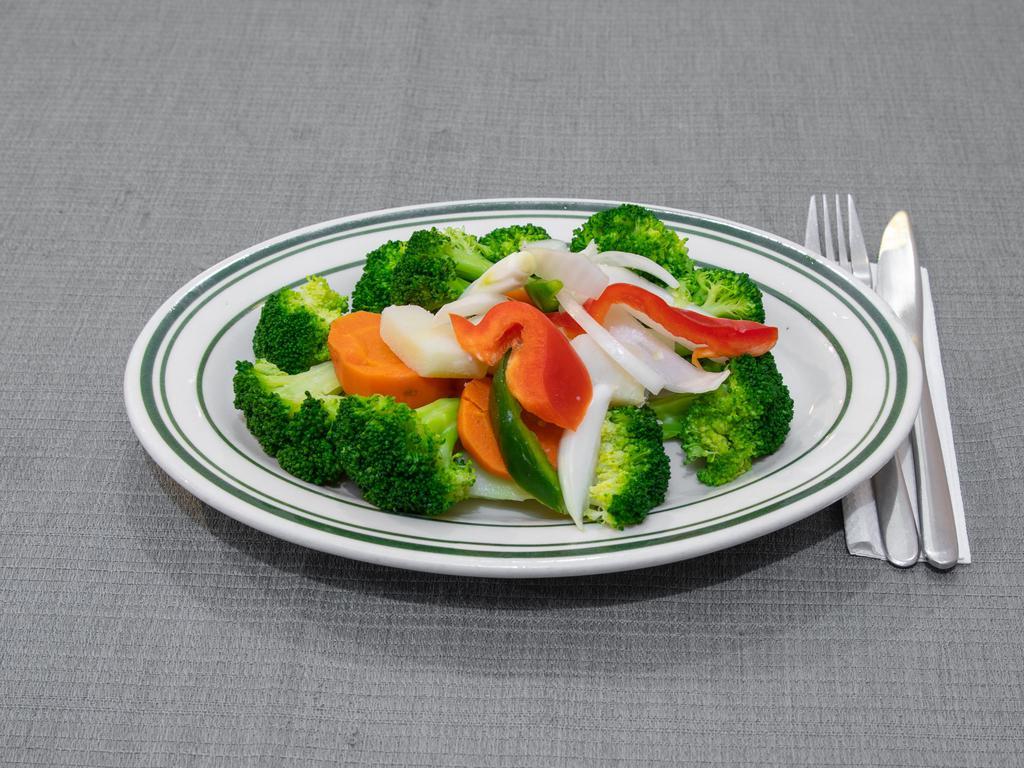 Vegetables · Broccoli, carrots and potatoes.