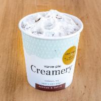 Cookies and Cream Pint · contains gluten
