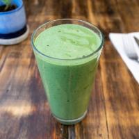 Green Breakfast Smoothie · spirulina, kale, avocado, banana, cacao, maca, cashew mylk