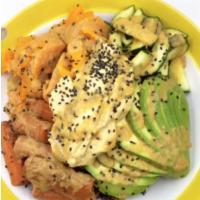Red Quinoa Bowl · Red quinoa, Hummus, Avocado, roasted and caramelized Carrot, Cucumber, Butternut squash, Gin...