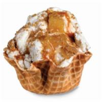 Apple Pie a la Cold Stone · French vanilla ice cream with cinnamon, graham cracker pie crust, apple pie filling and cara...