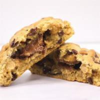 Reese's Peanut Butter Chocolate Chip · Peanut Butter lovers rejoice!

Triple the pleasure and indulge in this evenly baked sensatio...