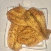 Whiting · 4pc whiting served with choice of 2 sides.
shell fish allergy warning