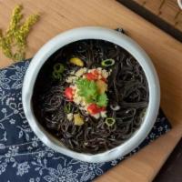 Hot and Sour Fern Root Noodles 酸辣蕨根粉 · Spicy. 