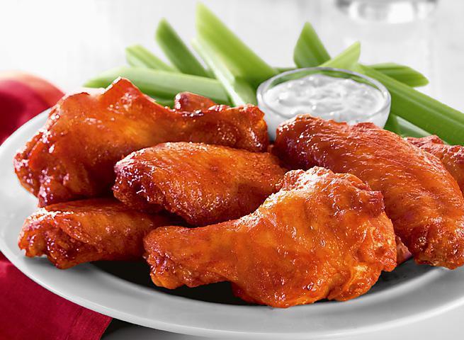 5 Buffalo Wings · served with blue cheese sauce