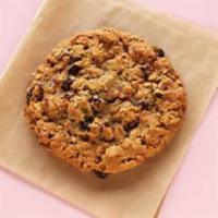 Classic Oatmeal Raisin Cookie · 