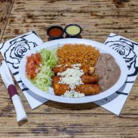 Enchiladas Mexicanas · 3 enchiladas filled with queso fresco e covered in red sauce and topped with queso fresco.