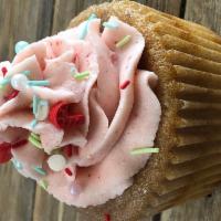 Strawberry Cupcake · Strawberry cupcake with strawberry buttercream frosting and sprinkles