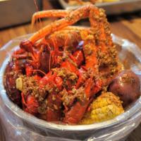 Seafood Boil Combo · 1 lb snow crab legs, 1 lb shrimp, 1 lb crawfish, 1 lb clams, 1 lb mussel, corn and potato. N...