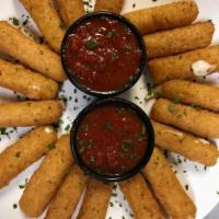 Mozzarella sticks · With marinara sauce