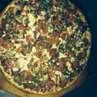 Mama Mia Pizza · Pepperoni, ham, Italian sausage, ground beef, green bell pepper, red onion, black olives, mu...