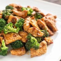 D6. Chicken with Broccoli Combination Plate Special · 