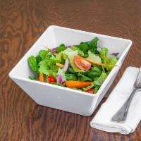 Garden Salad · Romaine Lettuce, Red Onions, Cherry Tomato, Green Pepper, Spinach, Carrots.